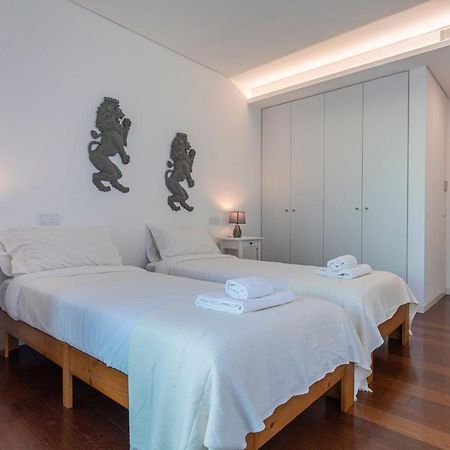 Touch Of Class 2Bdr Apartment By Lovelystay 카스카이스 외부 사진