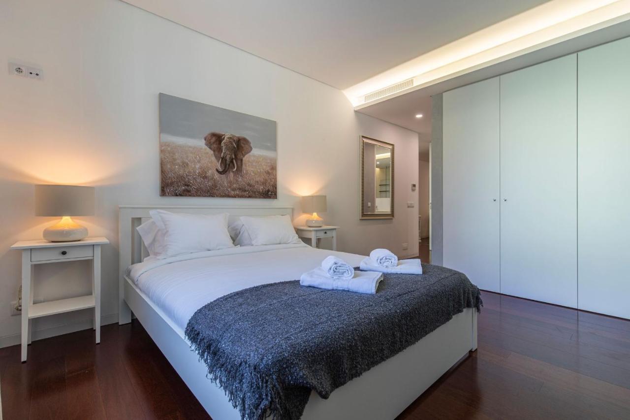 Touch Of Class 2Bdr Apartment By Lovelystay 카스카이스 외부 사진